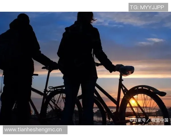 三轮不胜丢榜首，体面尽失！当C罗的倔强成了累赘，人菜不自知才是最大的悲哀